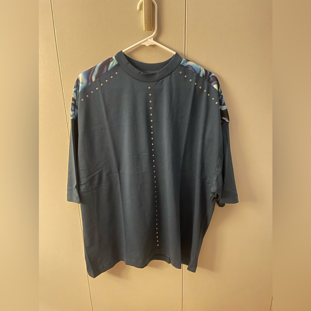 ASOS Design Oversized T-Shirt in Blue with Studded Detail BRAND NEW Size Medium